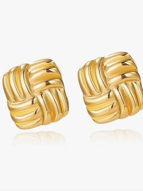 Gold Square Earrings